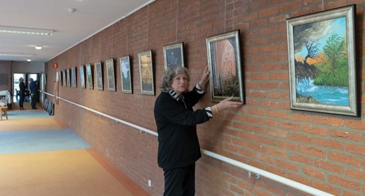 Wies Meijerman exposeert met schilderijen in de Hoprank