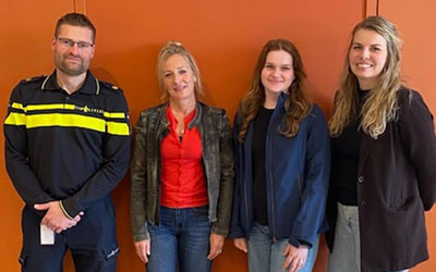 spreek uur met instanties in sporthuis peize