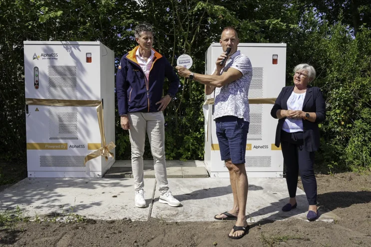 Zomerbad opslagaccu